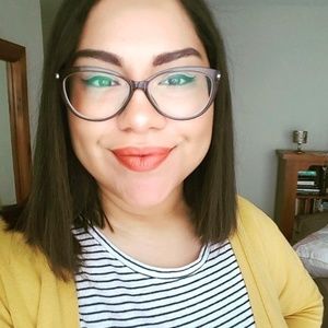 Meet your Posher, Diana